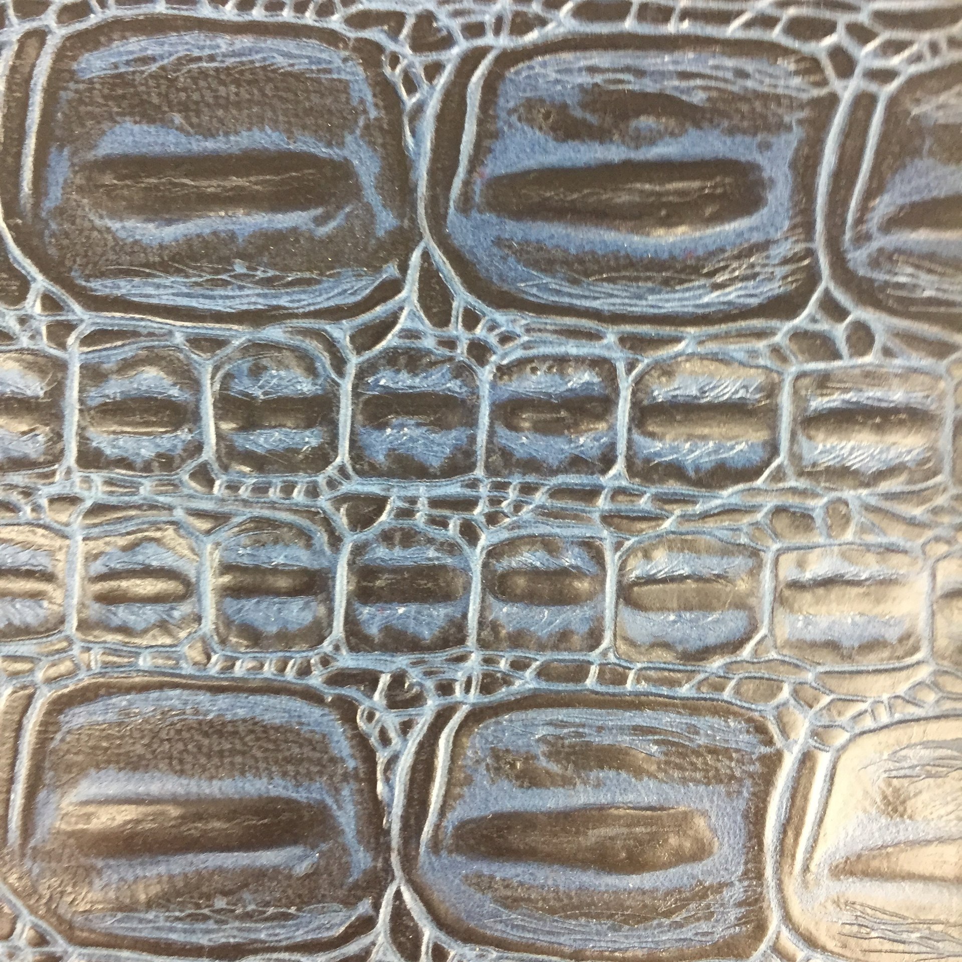 【彩鸿】真皮头层大鳄鱼背点纹压花全粒面油腊水染牛皮