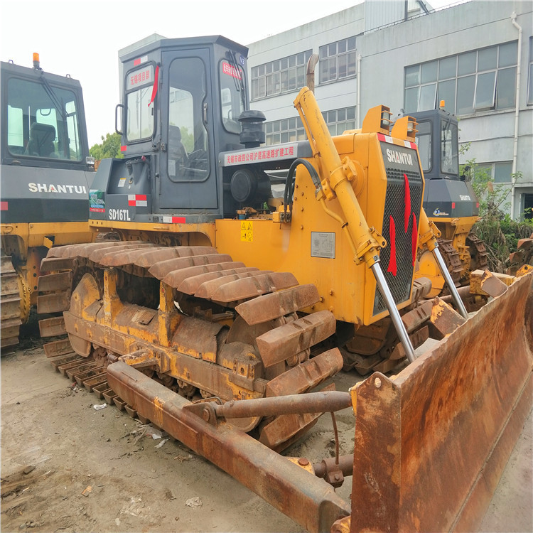 Prueba de puesta en marcha de excavadoras de segunda mano, transferencia de la serie SD16 en verano