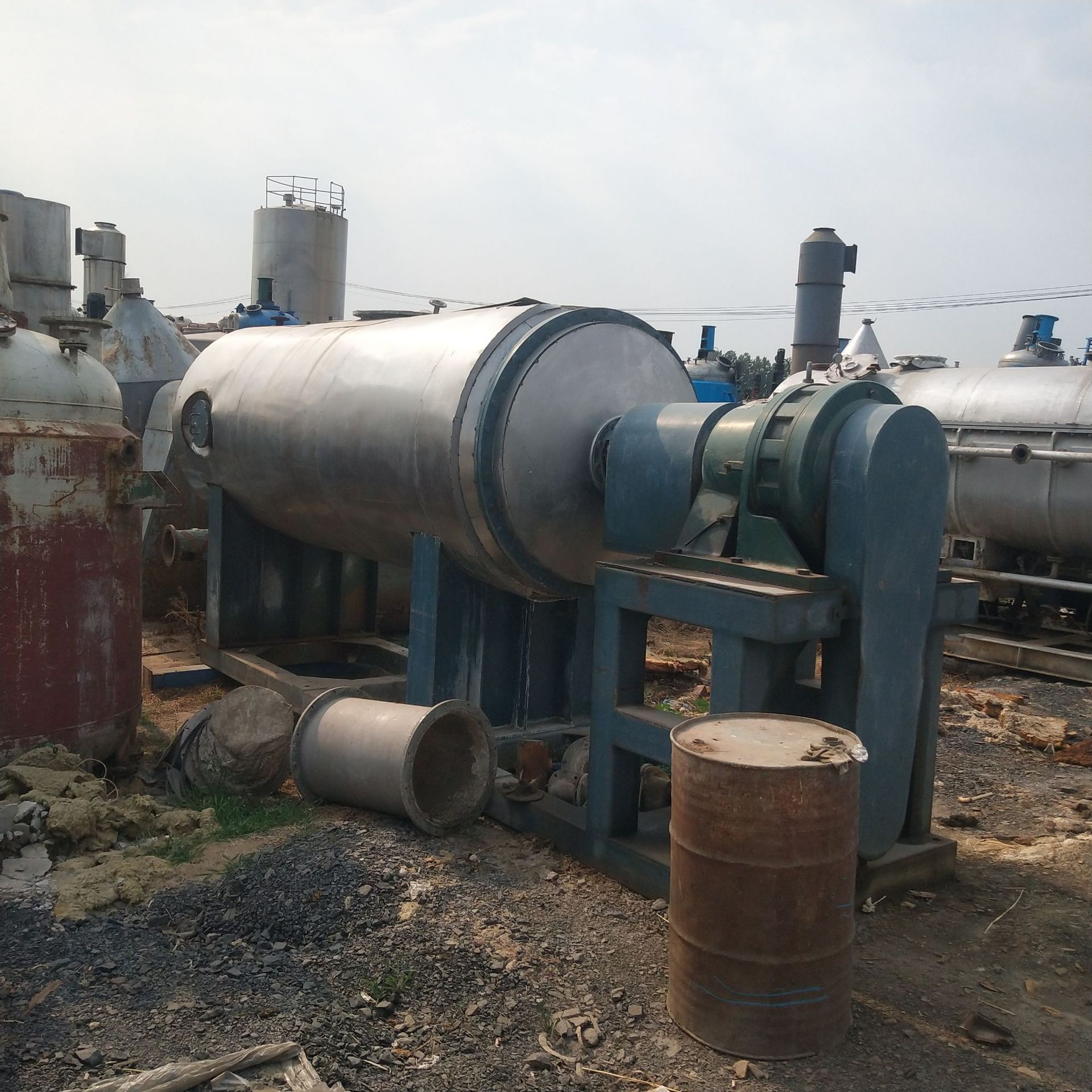 在线处理几台干燥机 3000升不锈钢真空耙式干燥机 三合一过滤机