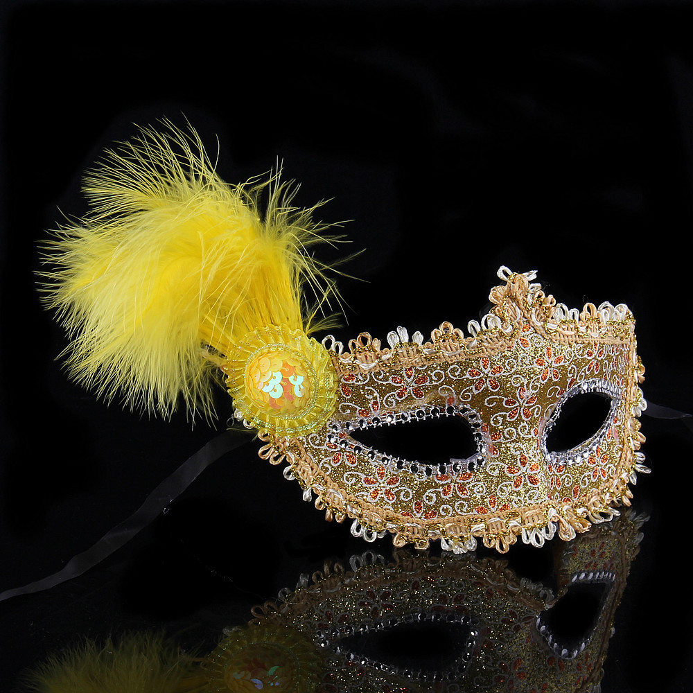 Halloween mascarada princesa máscara Venecia parche pintado máscara hombres y mujeres con Flor Mariposa pluma