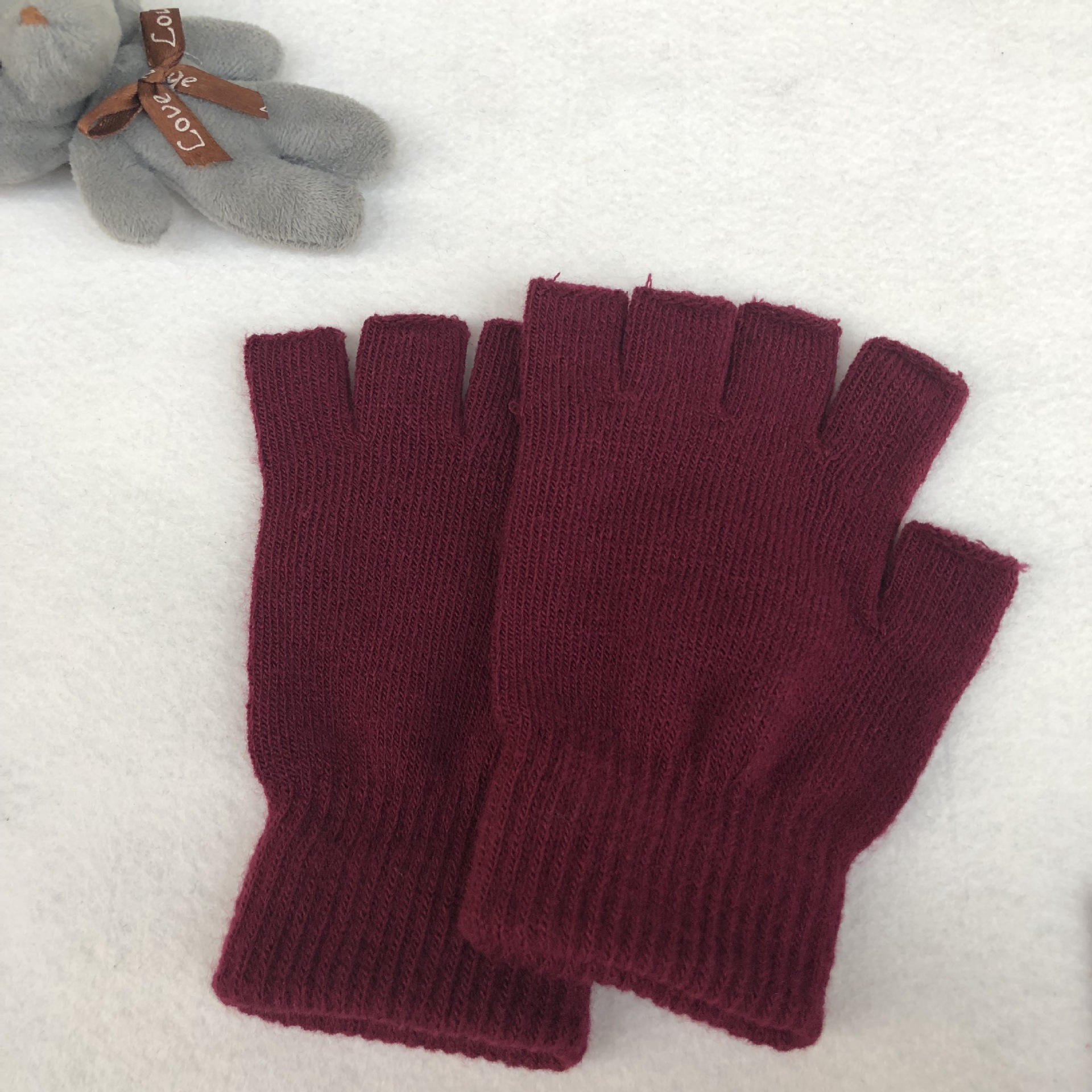 Invierno guantes calientes al por mayor medio dedo escritura guantes de teléfono móvil engrosada alta elástica dedo abierto guantes táctiles al aire libre