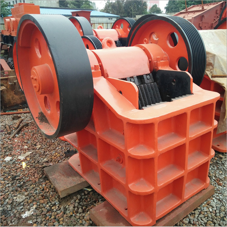厂家定制矿山破碎生产线设备  石灰石颚式破碎机