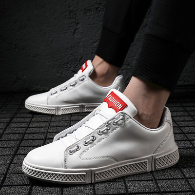 2019秋季男鞋韩版潮流休闲白色板鞋社会小伙男士休闲小白潮鞋
