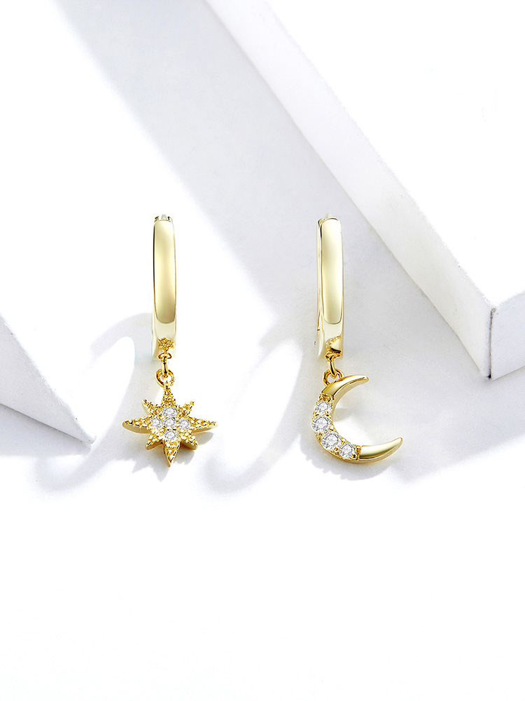Star and Moon Earrings Image 1