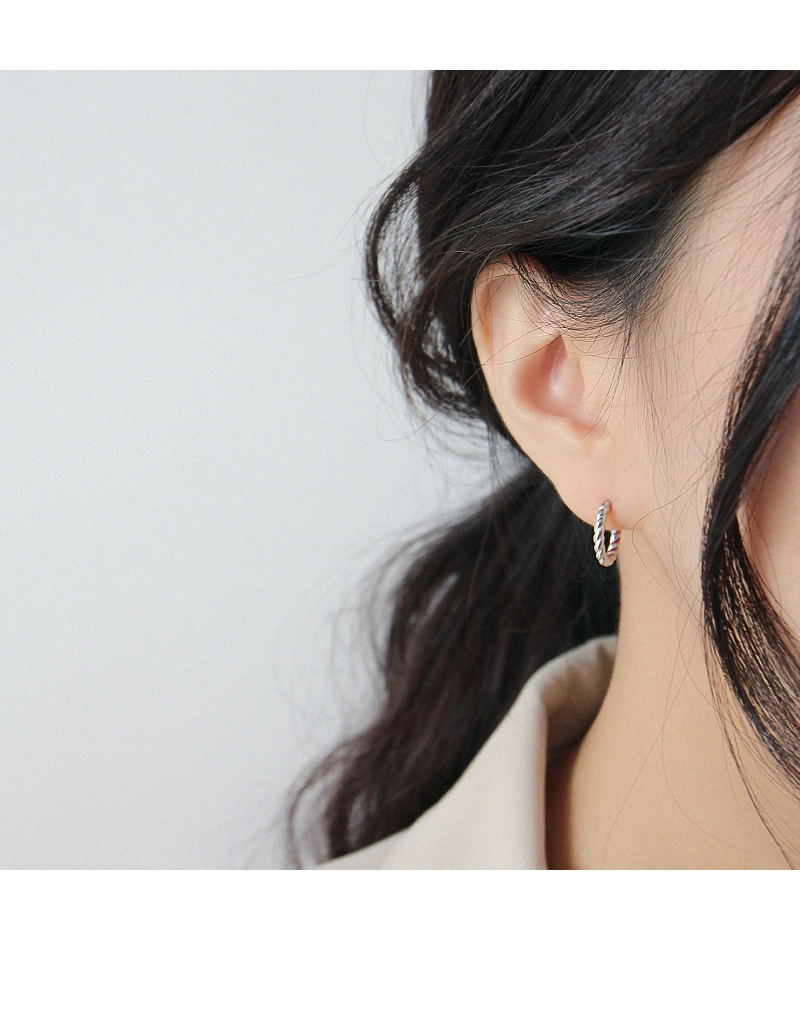 Festival Occasion 925 Sterling Silver Material Korean Version Of S925 Sterling Silver Circle Twist Earrings