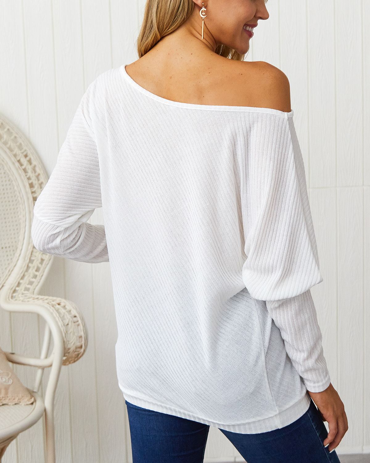 Sexy Off Shoulder Bat Sleeve Knit Top   NSDY8284