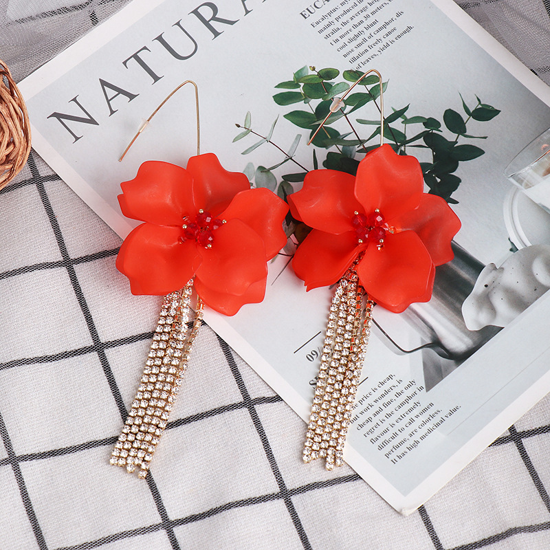 53055 European And American Ins Exaggerated Earrings Pop Floral Acrylic Long Flower Tassel Earrings Ear Hook Earrings display picture 11