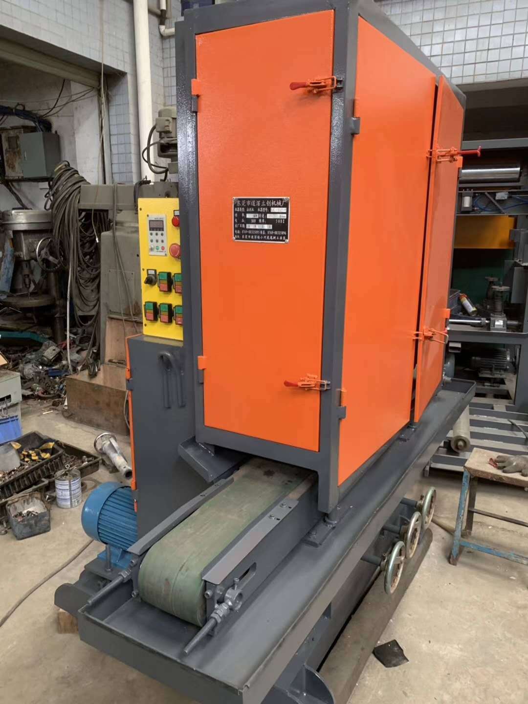 二手干水两用三组砂带拉丝机，出售各种拉丝机