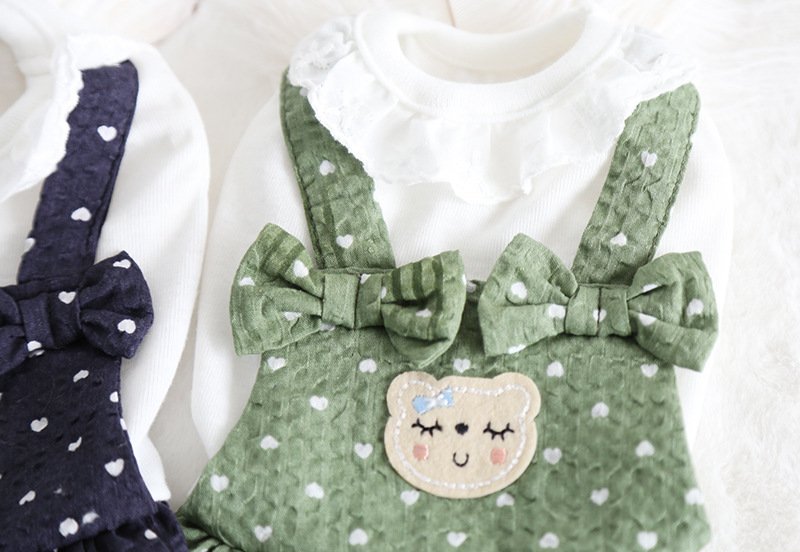 小猫桃心背带裙