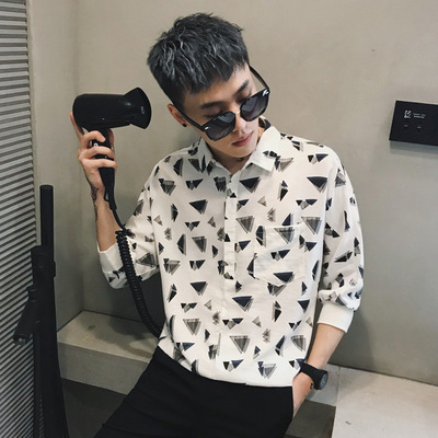 summer Elbow sleeve shirt man Korean Edition Self cultivation new pattern leisure time Short sleeved Geometry pattern Inch clothes Sleeve shirt