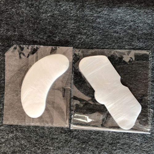 Disposable plastic neck mask with transparent water-locking film, neck mask, cling film, eye mask, nose mask, foot mask, facial mask