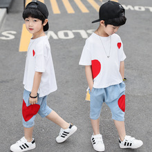 Quần áo bé trai mùa hè 2019 yêu quần jeans tay ngắn phù hợp phiên bản Hàn Quốc của bé trai thời trang lớn hai bộ thủy triều Bộ đồ trẻ em