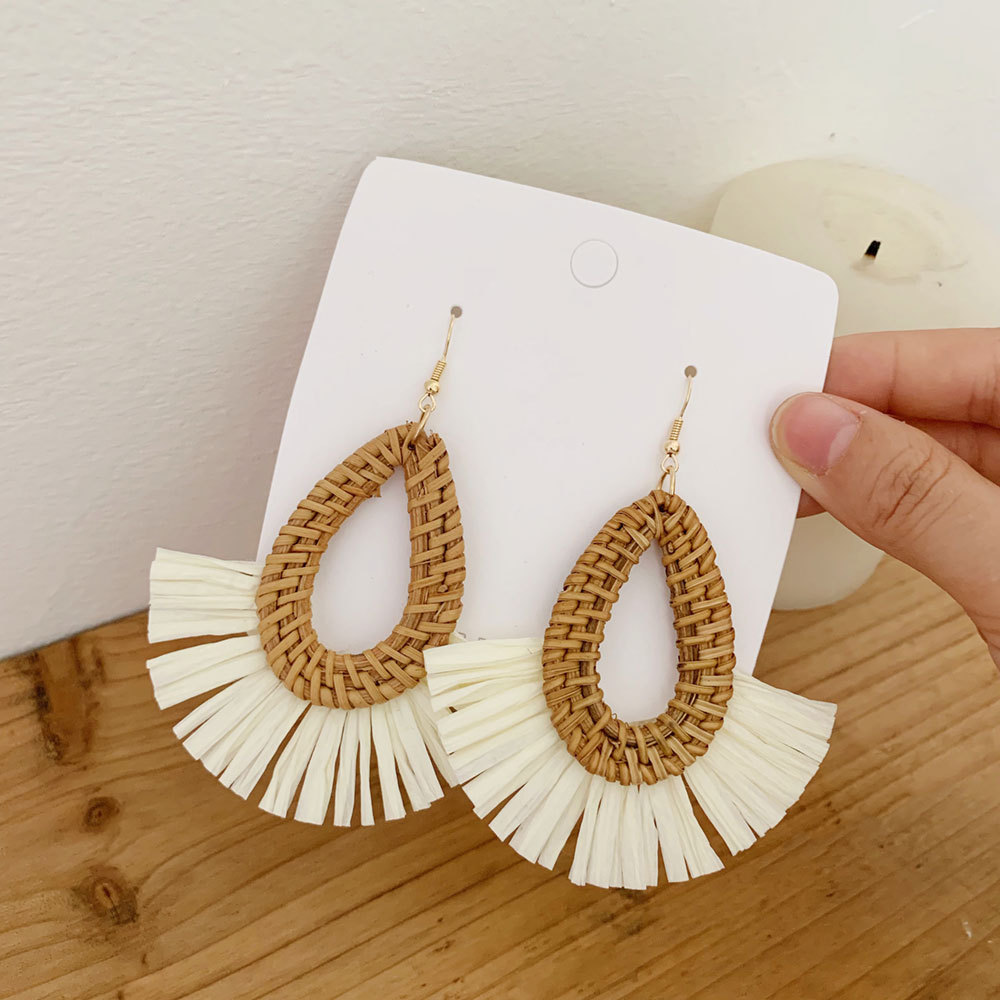1 Pair Vacation Triangle Round Braid Rattan Drop Earrings display picture 3