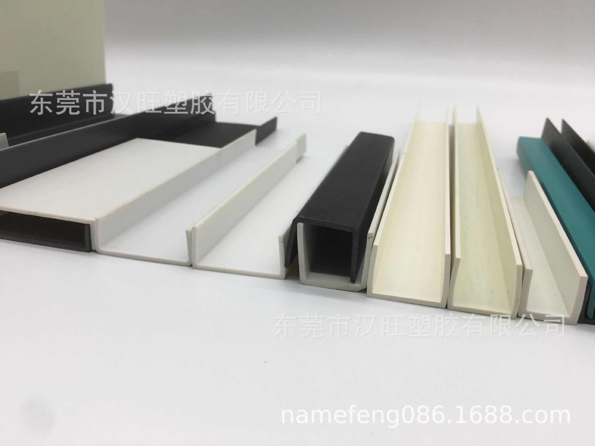 挤压厂家直销PVC塑料U型包边型材塑胶楼梯扶手U型盖板内宽31MM-阿里巴巴