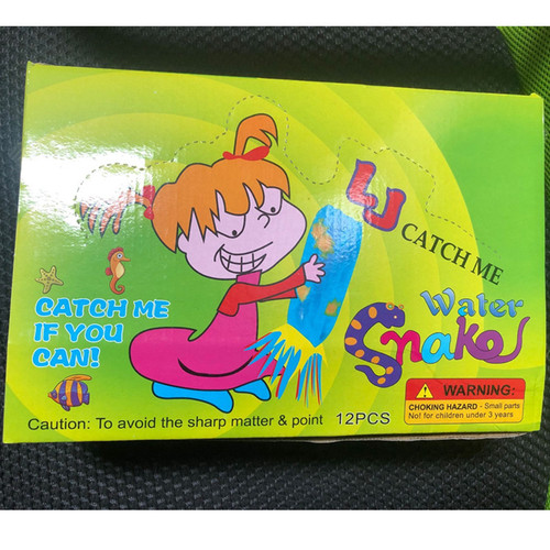 The same large size can't catch water snakes, direct sale from the factory, can provide samples for customization, production line manufacturing, creative pranks.