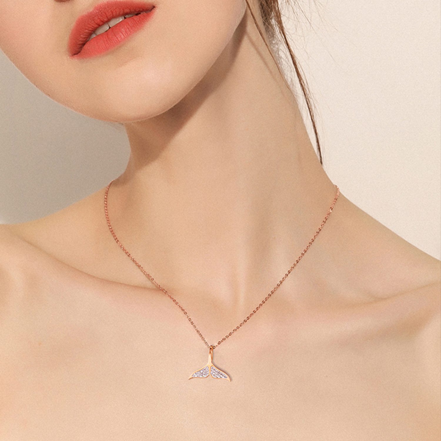 日韩网红锁骨链 ins简约气质鱼尾吊坠 钛钢镀玫瑰金色人鱼项链女