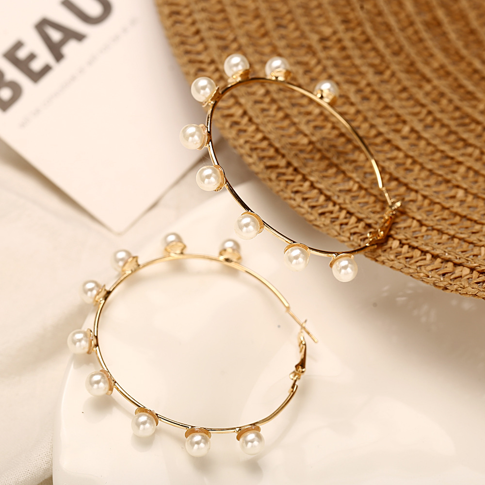 Korean Fashion Europe And America Cross Border Big Circle Earrings Creative Retro Simple Exaggerated Personality Wrapped Around Artificial Pearl Earrings