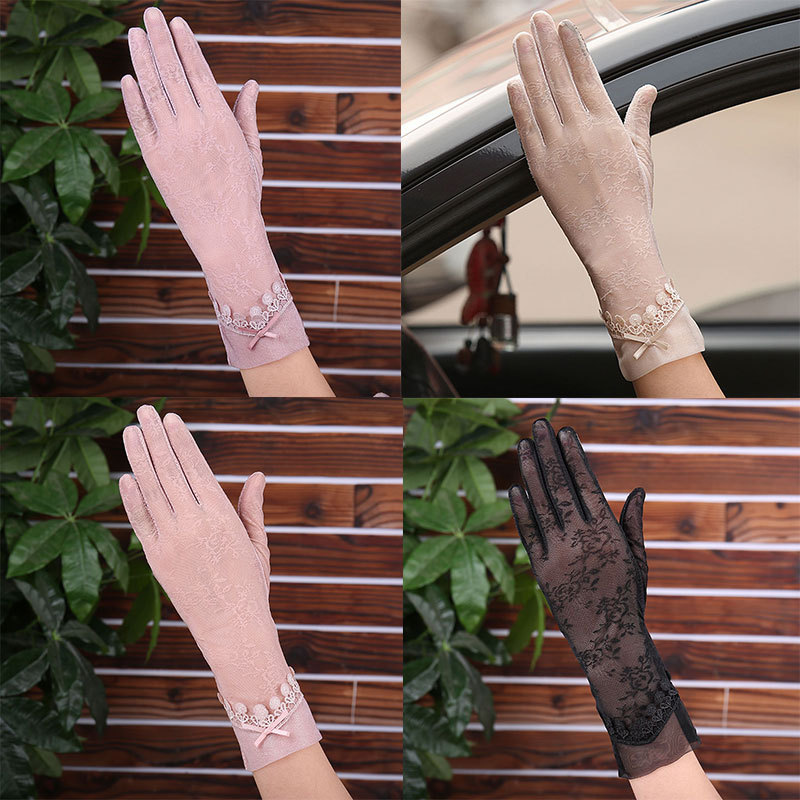 Fashionable long lace gloves