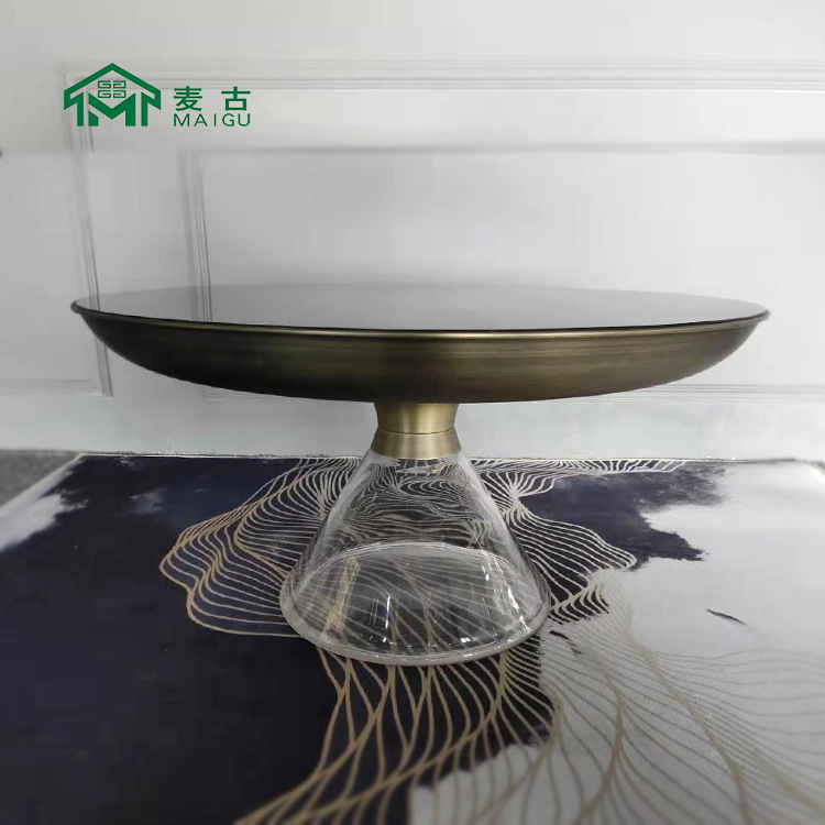 Короткое прозрачное дно + бронза.