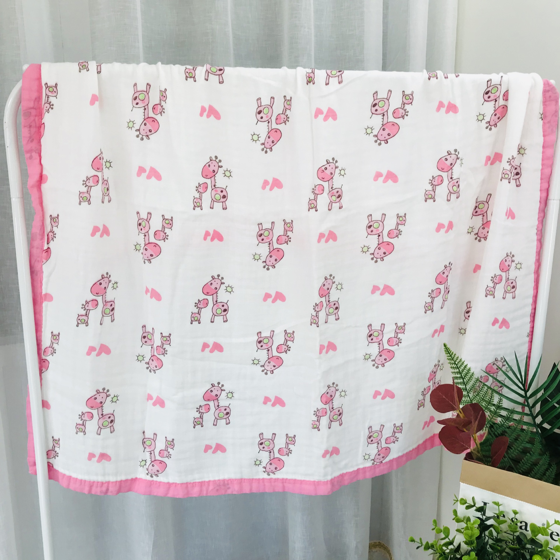 Four-layer bamboo cotton children's quilt wide edge bamboo fiber bath towel cartoon printing soft Children's blanket 120*150