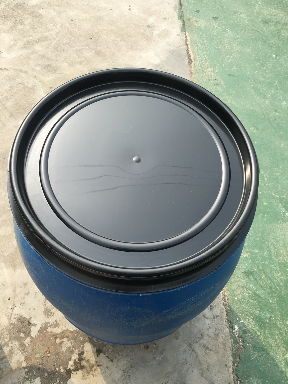 法兰桶。120升塑料桶。160升塑料桶。桶盖