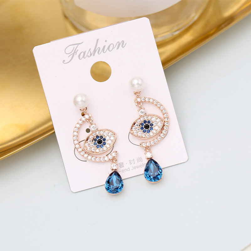 2019 New Devil's Eye Earrings Set With Zircon 925 Silver Needle Earrings Pearl Temperament Net Red Wild Ear Jewelry display picture 4