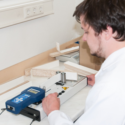 �������������PCE-PST 1���ڻ��ĵĸ������İ�������Ĳ���װ��