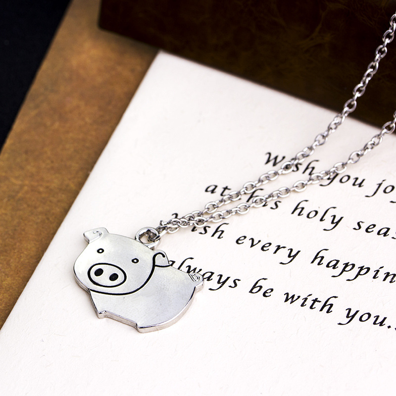 Fashion  Cute Cartoon Creative Fashion Piggy Pig Pendant Necklace Accessories Wholesale Nihaojewelry display picture 8