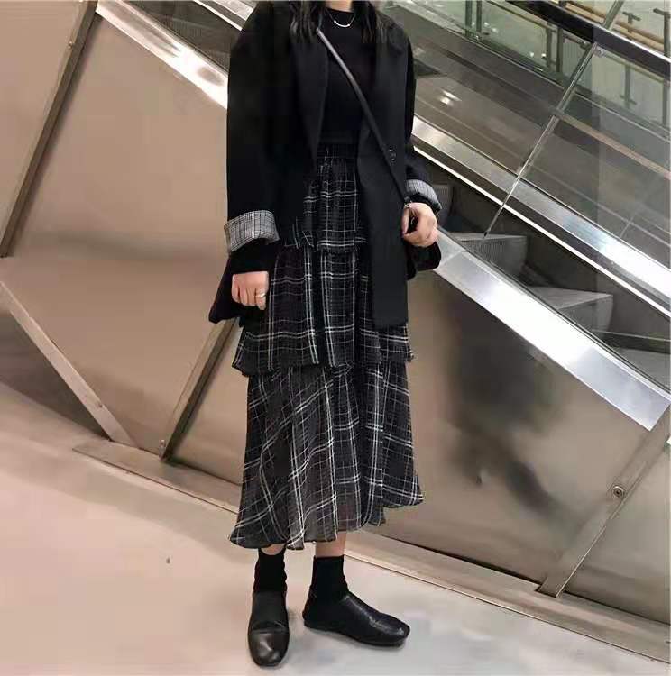 Costume femme en Mélange de fibres chimiques - Ref 3334857 Image 28