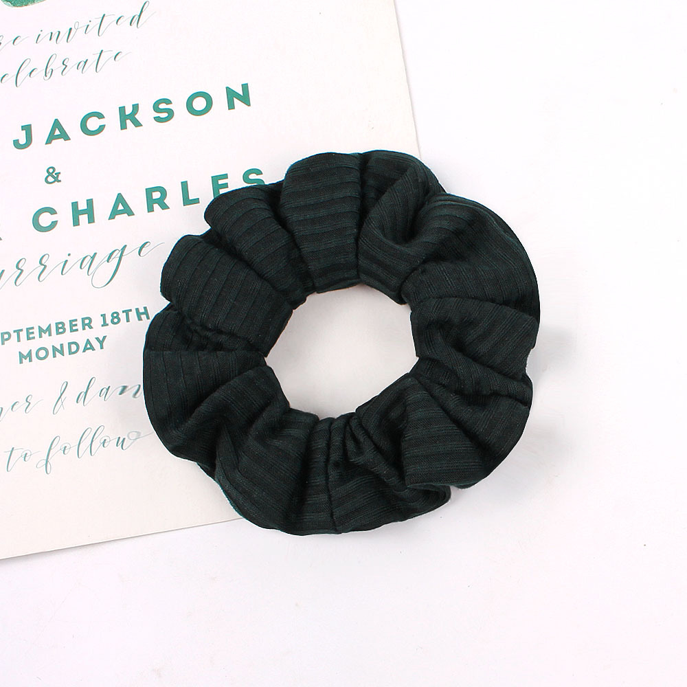 Large Intestine Hair Tie Fall Winter Simple Pure Color Knitted Hair Scrunchies  Wholesale Nihaojewelry display picture 3