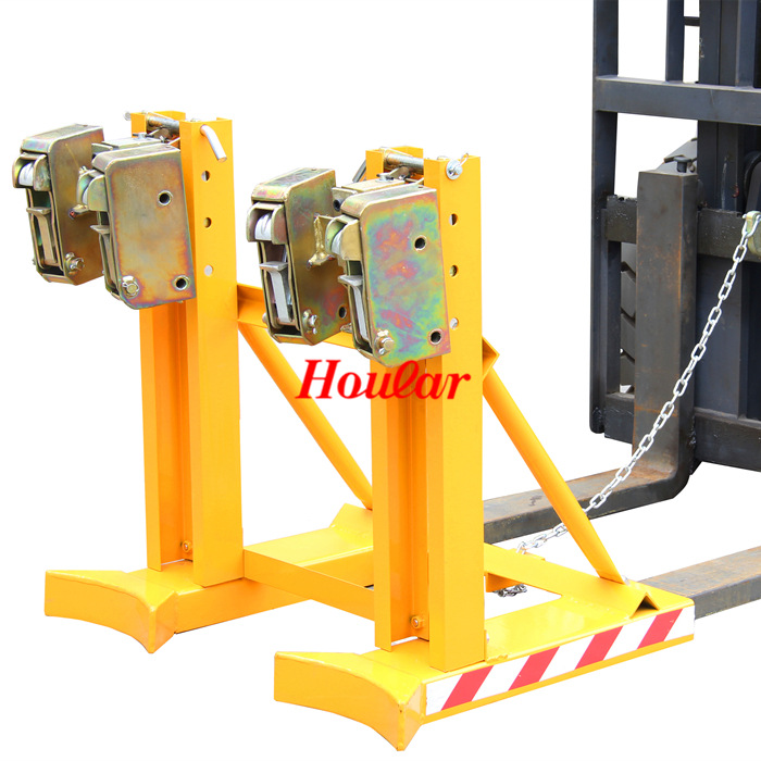 Direct selling Forklift Oil barrel clamp DG720B/A Double Oil Bucket Fixture Drum Olecranon Oil drum fixture Oil drum handling clamp