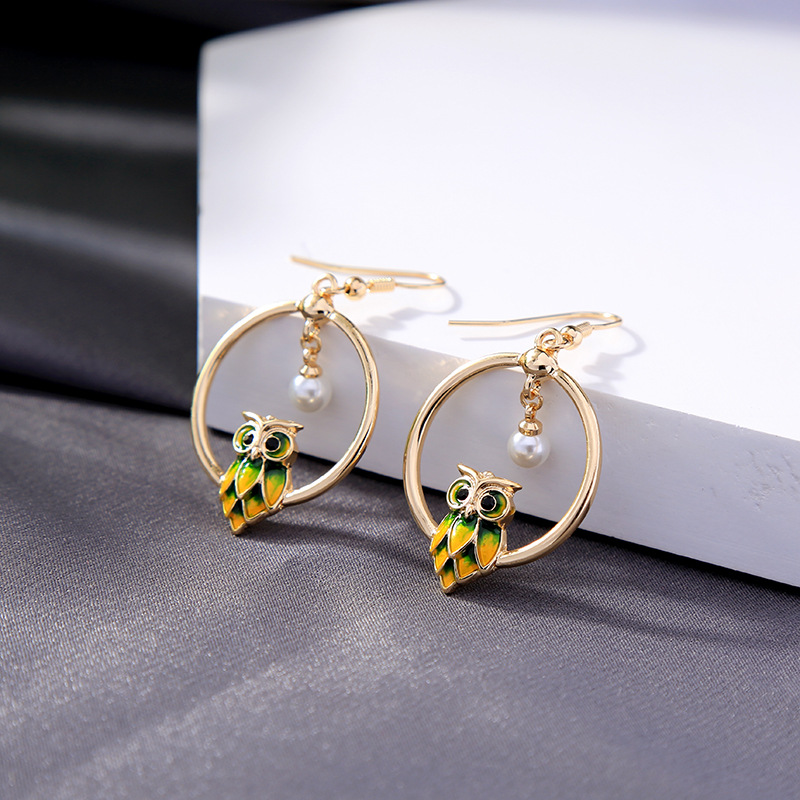 Long Geometric Hollow Earrings Female Personality Small Owl Earrings display picture 2