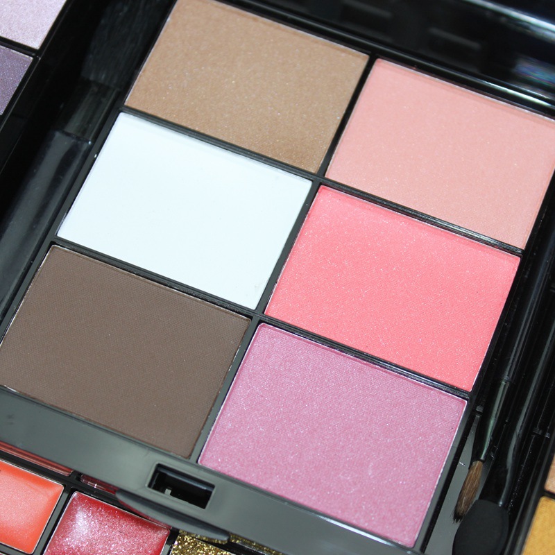Makeup Palette Image 3
