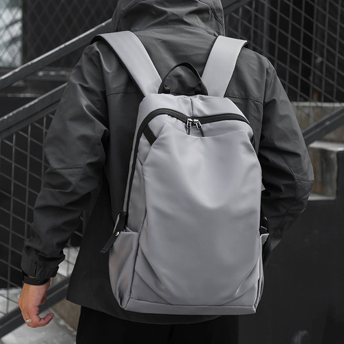 男士背包2022新款休闲USB时尚双肩包男户外旅行背包大容量电脑包