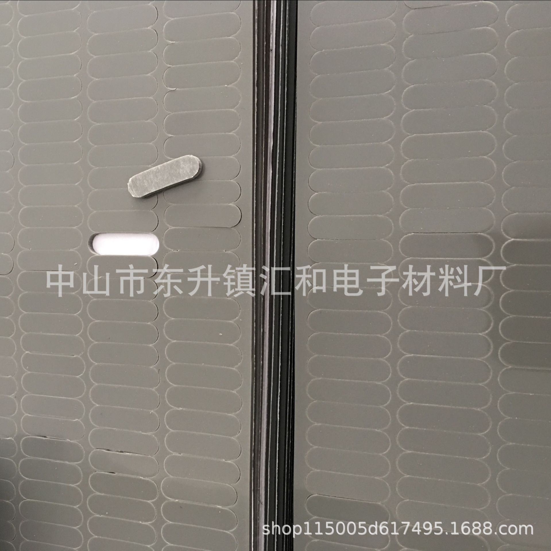 厂家直销家具防滑硅胶脚垫硅胶防水密封垫片透明硅胶贴免费拿样