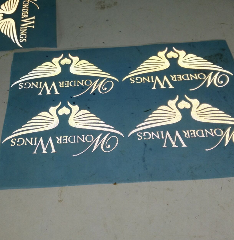 高亮反光银色热转印烫标服装用七彩反光烫画烫印膜银灰色反光标