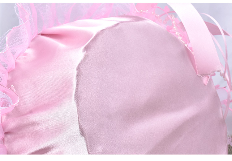 Factory direct supply of Western-style creative wedding flower baskets for brides, wedding flower girls, bridesmaids, scattered flower baskets, and hand-held wedding flower baskets detail image 8