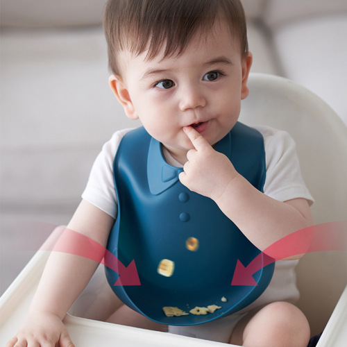 Baby Soft Neck Towel Children Waterproof Washable Bib Toddler Silicone Meal Pouch Portable Easy to Clean