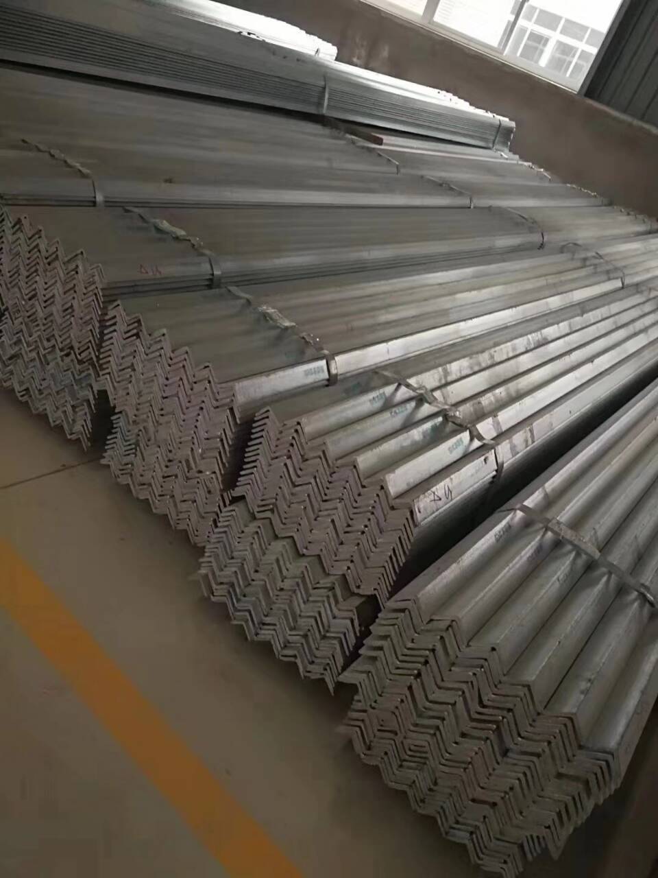 杭州角钢总代理工角槽批发钢材工程项目垫资