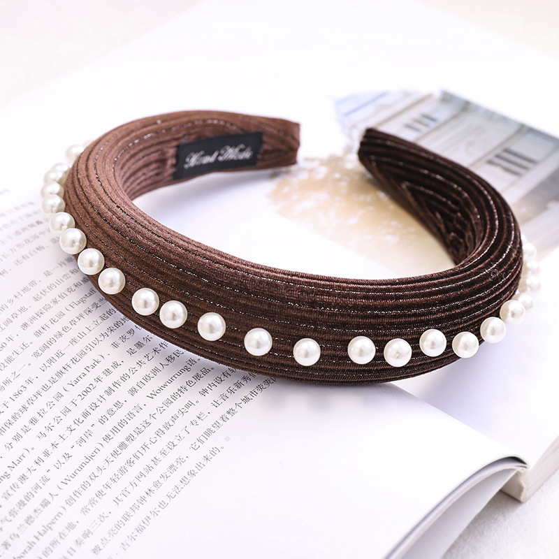 New Sponge Hair Hoop Autumn And Winter Solid Color Pearl Hair Jewelry Wholesale display picture 9