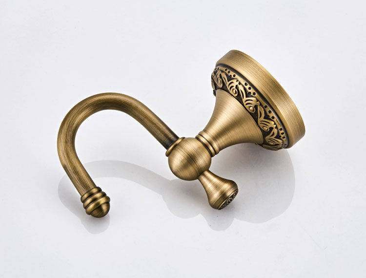 卫浴五金挂件浴室壁挂式螺丝安装单衣钩F8312-1