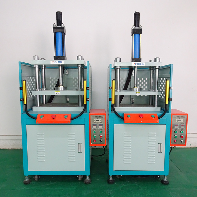 质保一年精度刀模冲压机 泡沫海绵裁切成型机 四柱油压合模冲切机
