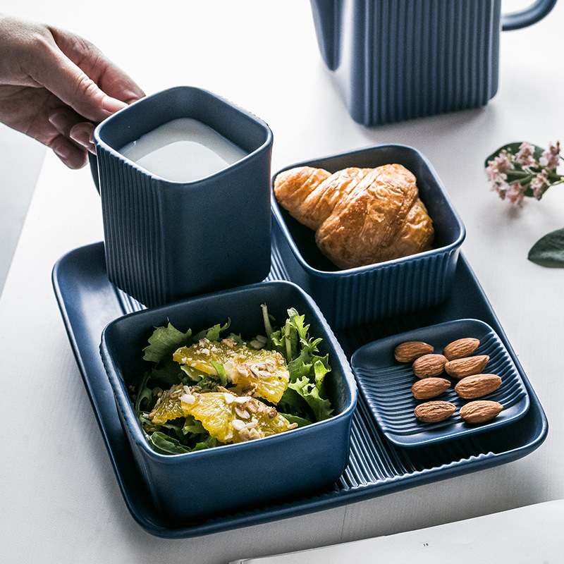 Serie de franjas cuadradas de hoteles de platos de cerámica creativos de platos de comida occidental caja de regalo set logotipo personalizado