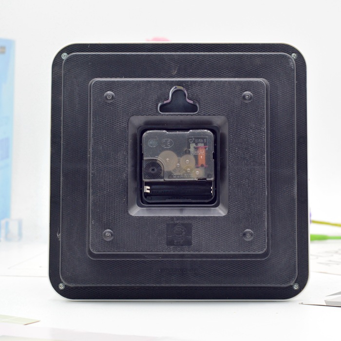 Reloj al por mayor 9 pulgadas luminoso mudo Reloj de pared cuadrado decoración del hogar simple moda sala de estar Reloj de pared