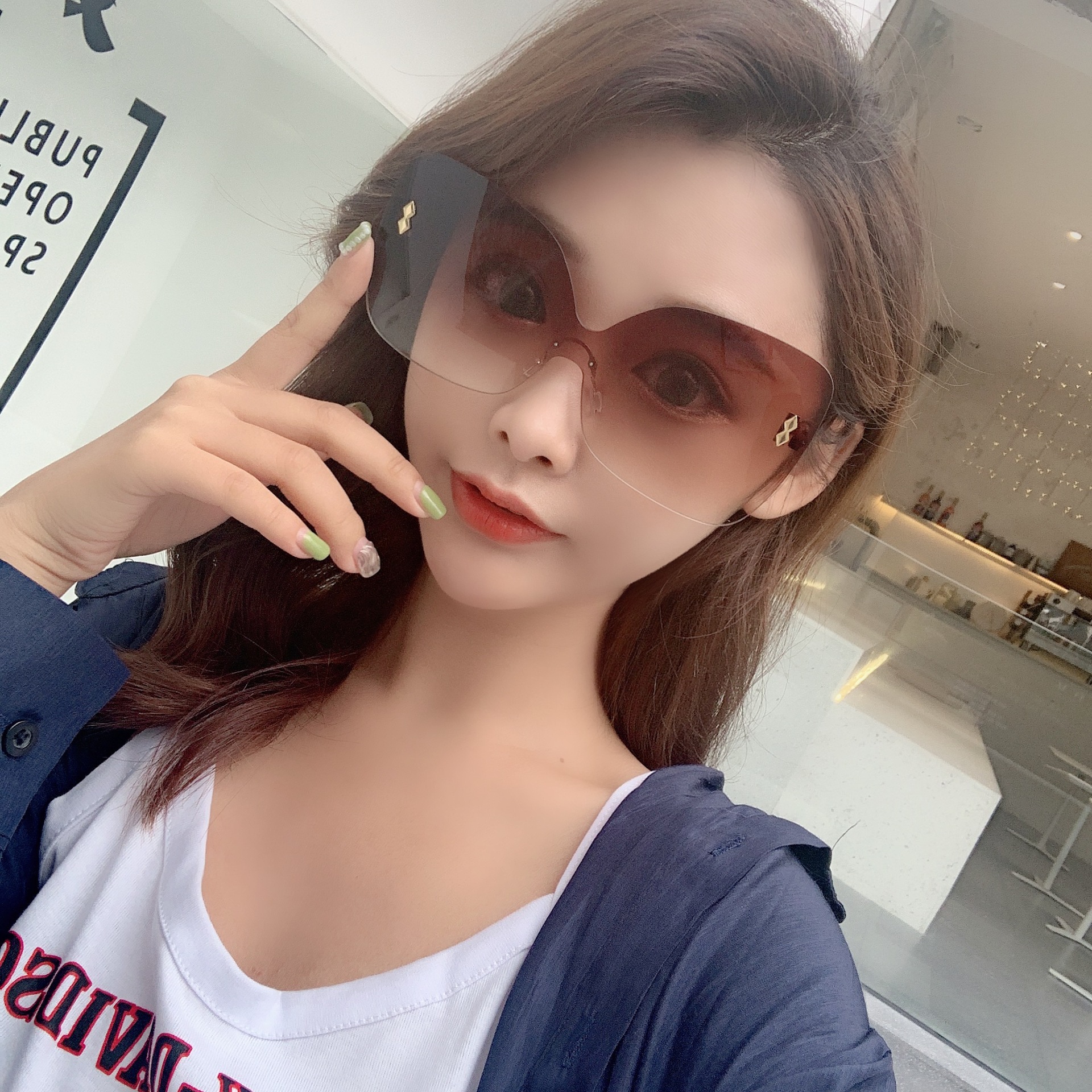 Neue Koreanische Einfache Stil Mode Big Frame Sonnenbrille display picture 11