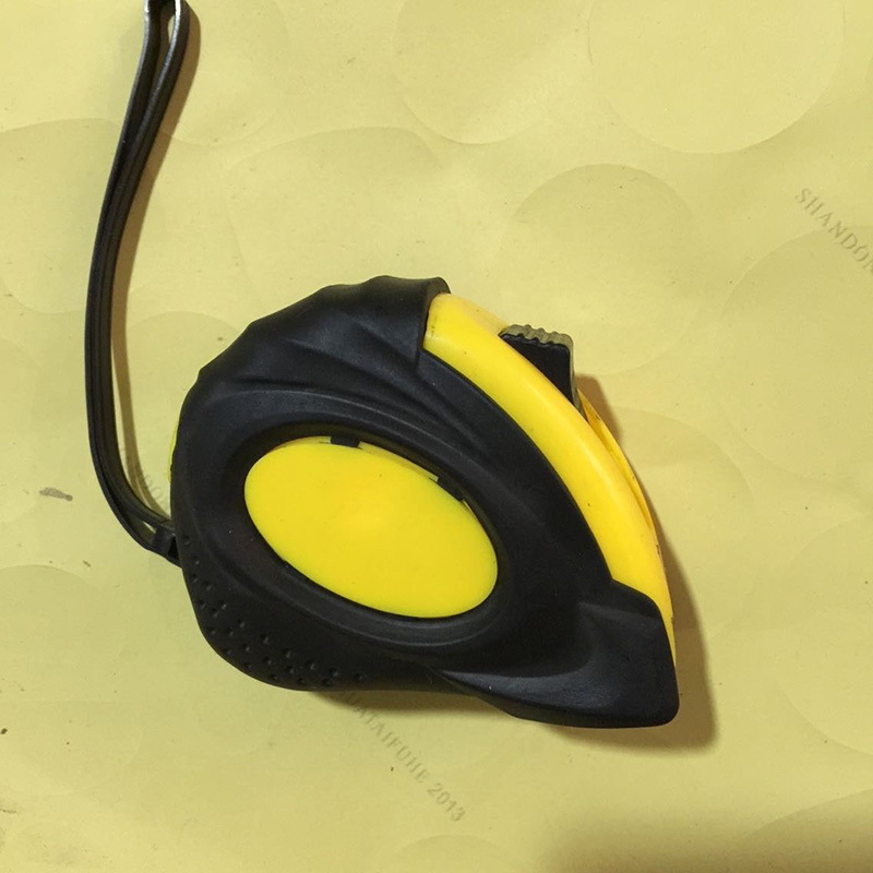 厂家批发定做不锈钢卷尺 5米7.5米测量工具防摔皮套钢卷尺