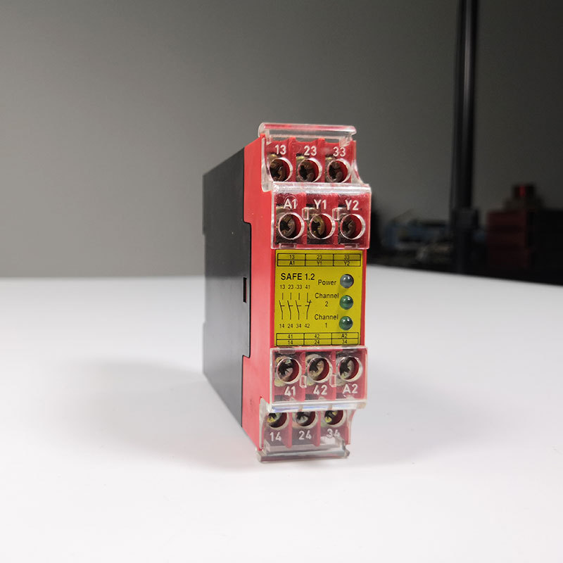 RIESE 安全继电器  SAFE 1.2 AR.9655.2010