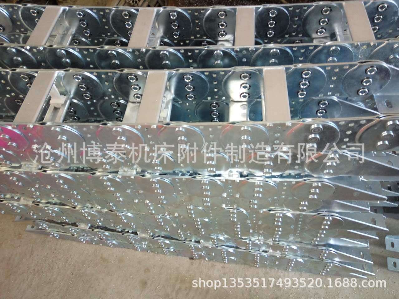 厂家优惠供应机床钢铝拖链 穿油管拖链 穿线拖链