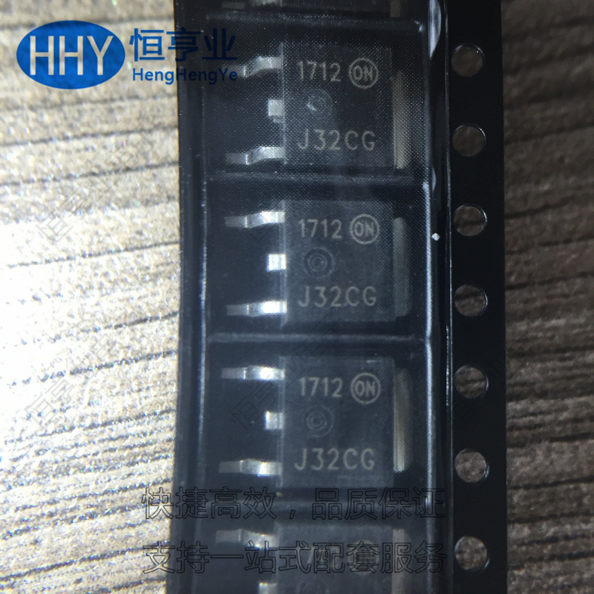 MJD32CT4G 丝印J32CG TO-252 双极性晶体管 通用PNP 全新原装现货