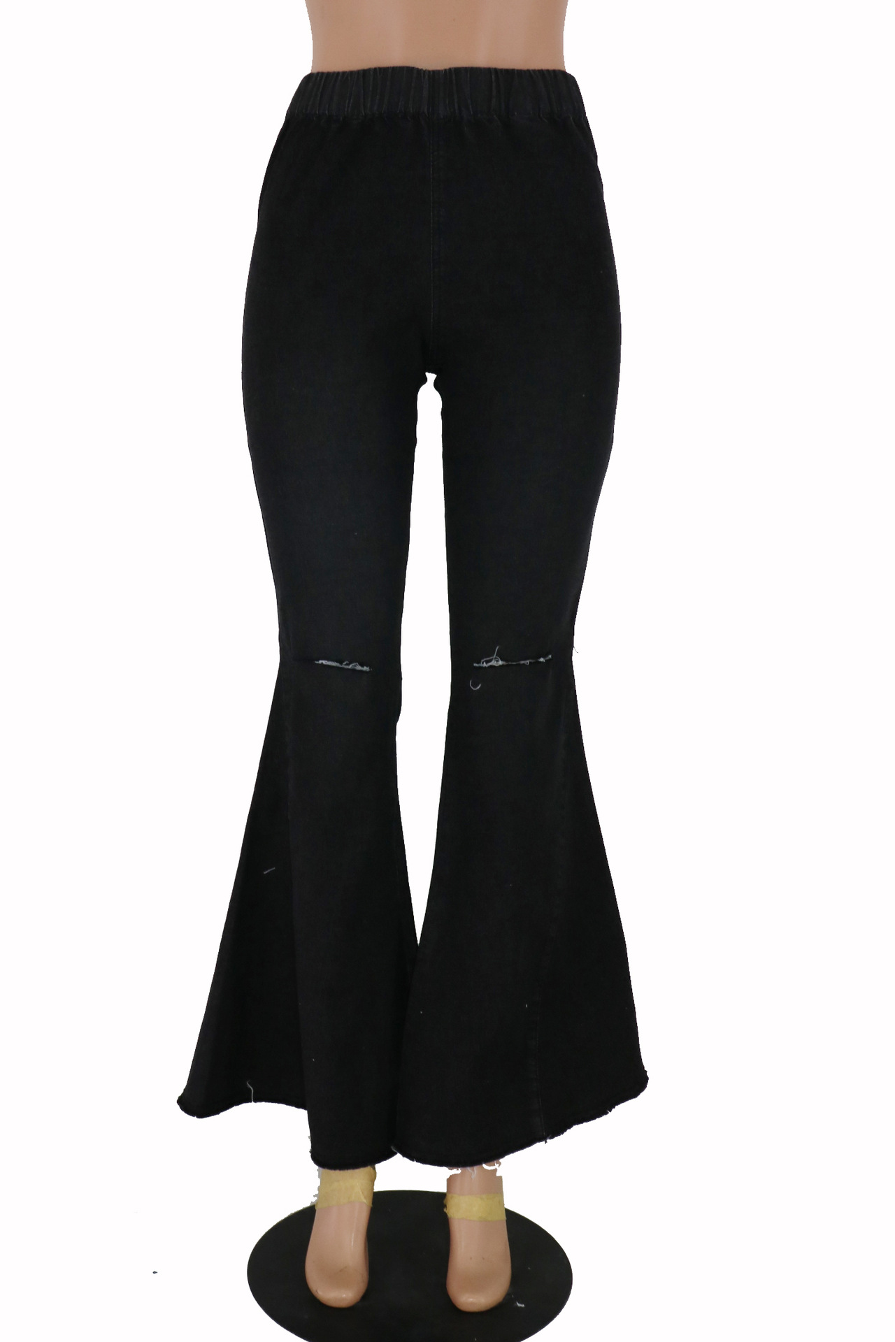 Jeans y jeans rotos, rectos y holgados._voghion.com